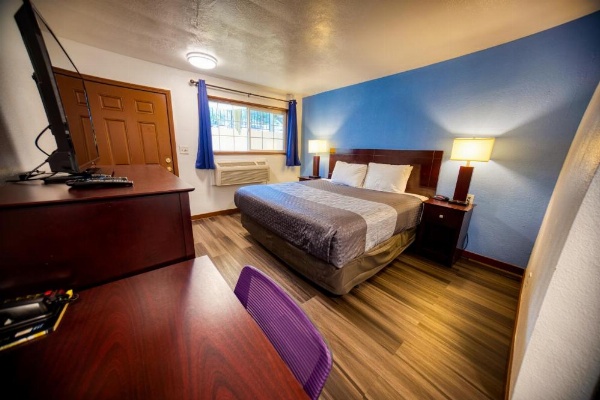 Budget Inn image 21