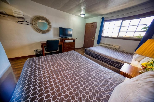 Budget Inn image 23