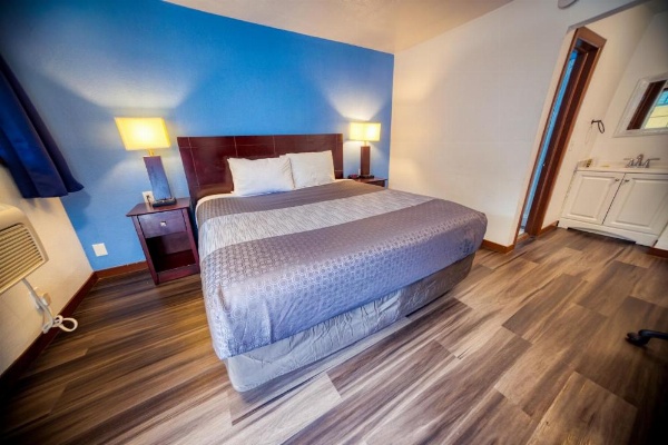 Budget Inn image 27
