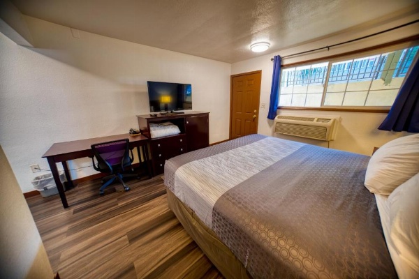 Budget Inn image 28